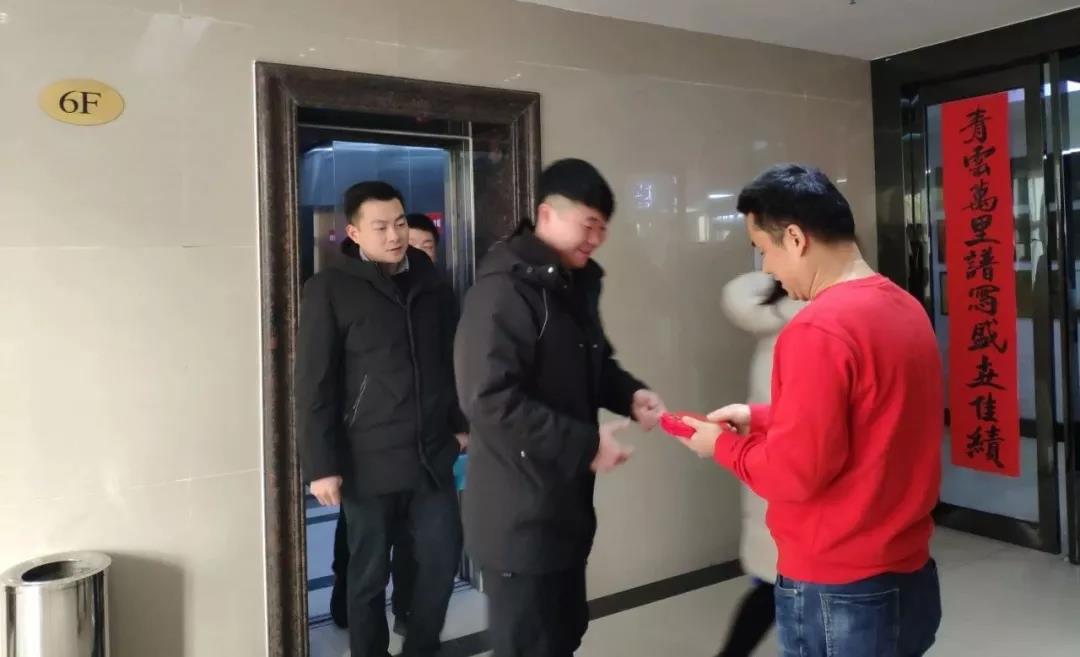 1550630520653481.jpg 2.jpg